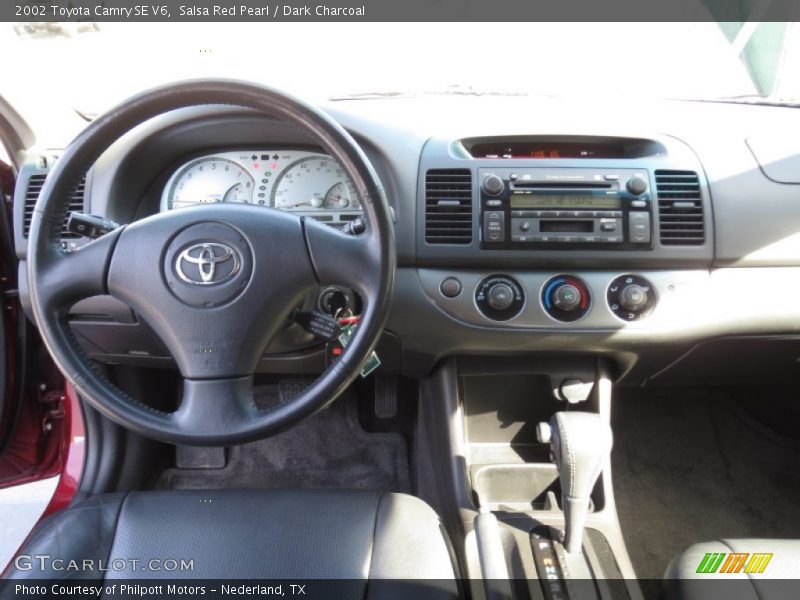 Salsa Red Pearl / Dark Charcoal 2002 Toyota Camry SE V6