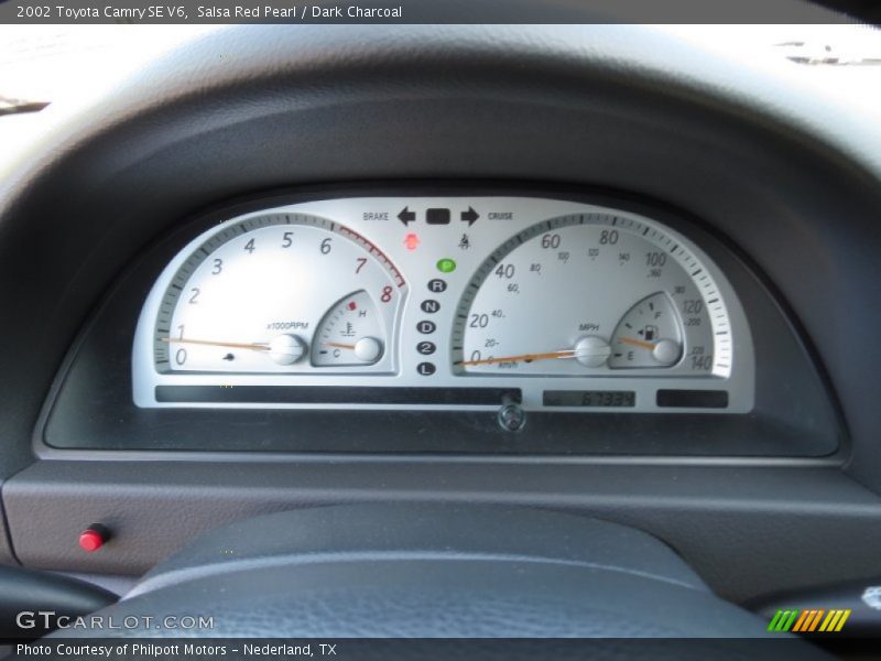Salsa Red Pearl / Dark Charcoal 2002 Toyota Camry SE V6