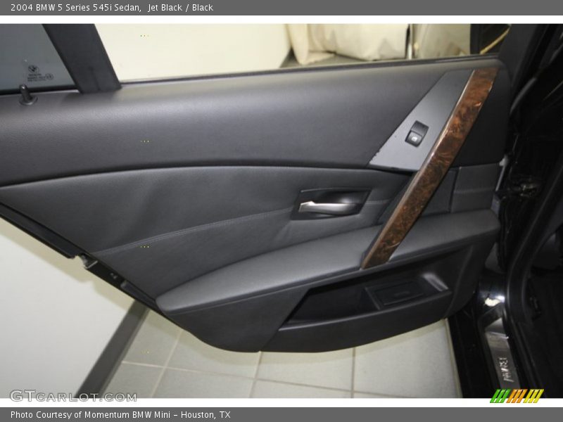 Jet Black / Black 2004 BMW 5 Series 545i Sedan