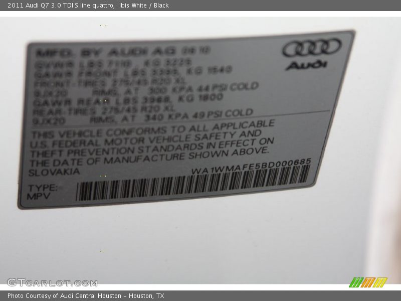 Ibis White / Black 2011 Audi Q7 3.0 TDI S line quattro