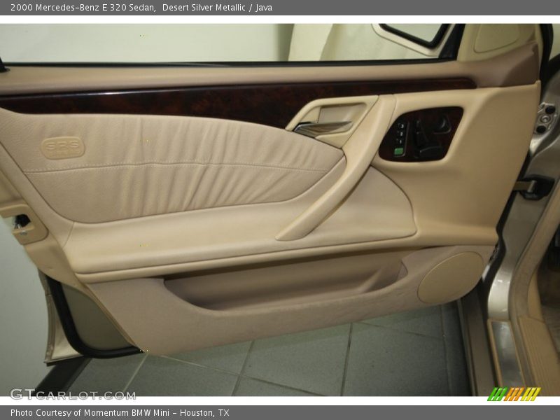 Desert Silver Metallic / Java 2000 Mercedes-Benz E 320 Sedan
