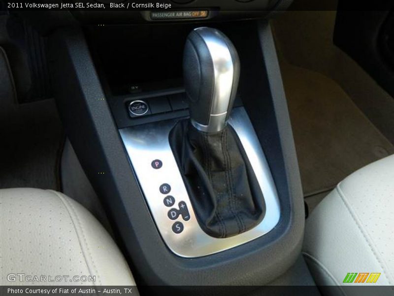 Black / Cornsilk Beige 2011 Volkswagen Jetta SEL Sedan