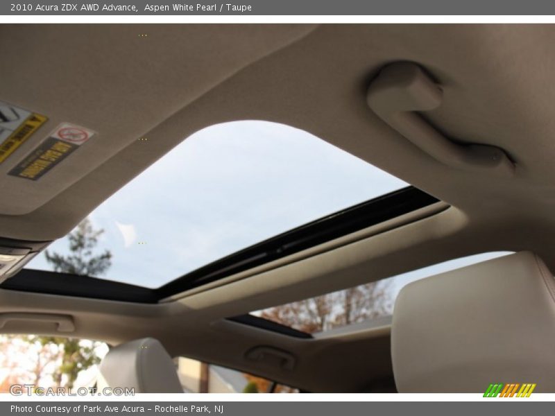 Aspen White Pearl / Taupe 2010 Acura ZDX AWD Advance