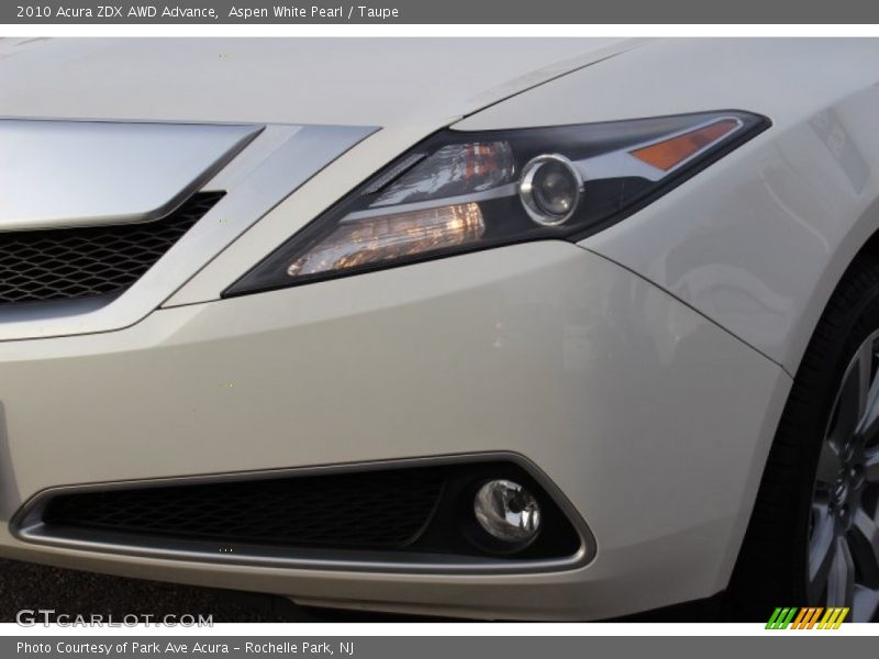 Aspen White Pearl / Taupe 2010 Acura ZDX AWD Advance