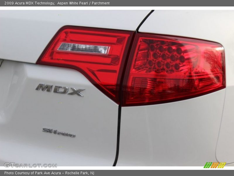 Aspen White Pearl / Parchment 2009 Acura MDX Technology