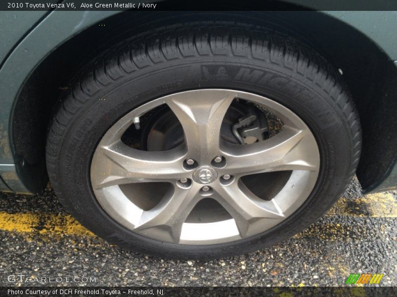  2010 Venza V6 Wheel