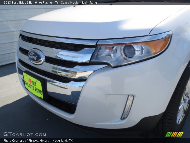 White Platinum Tri-Coat / Medium Light Stone 2013 Ford Edge SEL