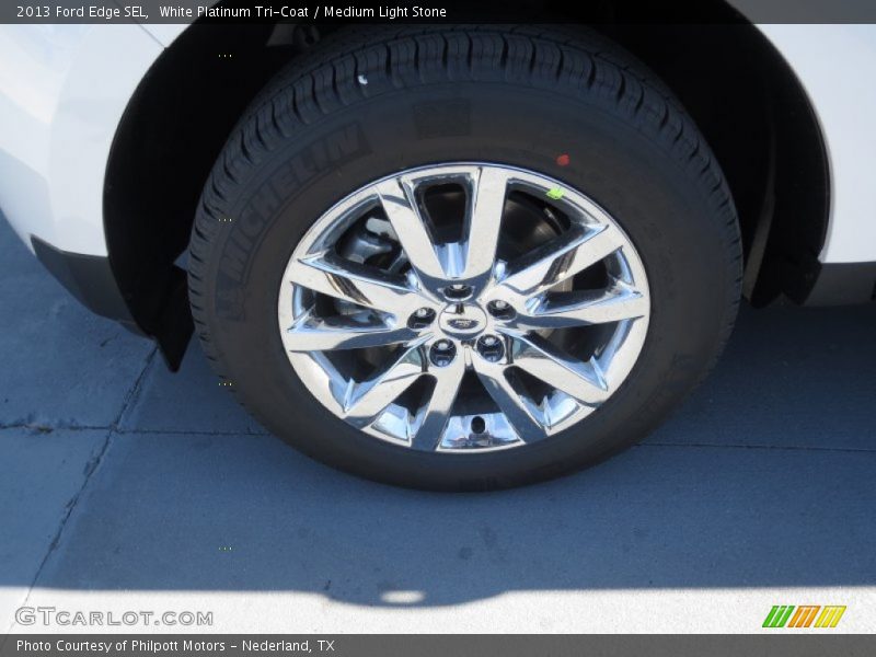 White Platinum Tri-Coat / Medium Light Stone 2013 Ford Edge SEL