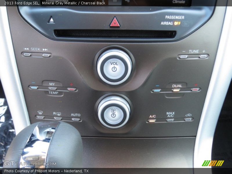 Mineral Gray Metallic / Charcoal Black 2013 Ford Edge SEL