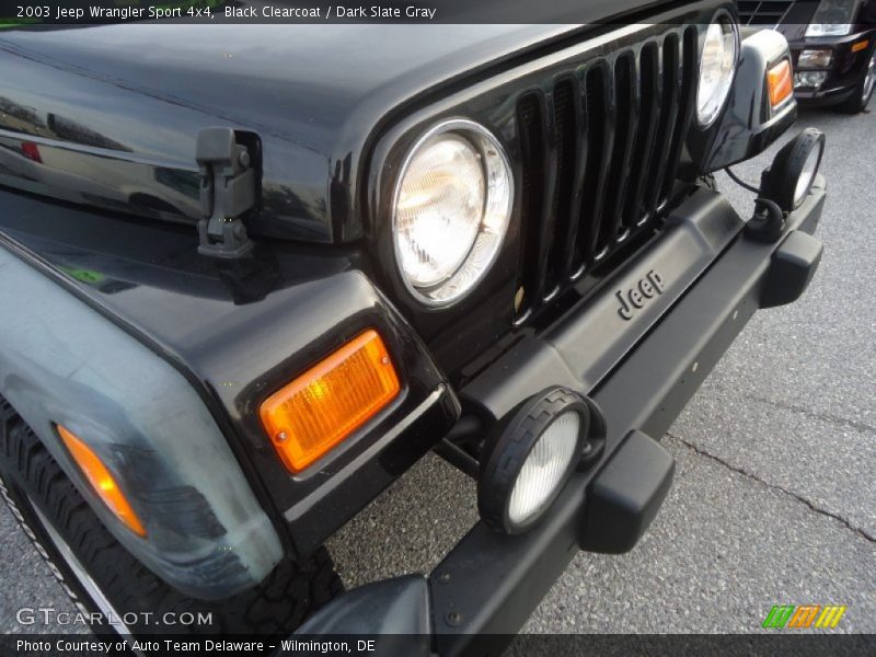 Black Clearcoat / Dark Slate Gray 2003 Jeep Wrangler Sport 4x4