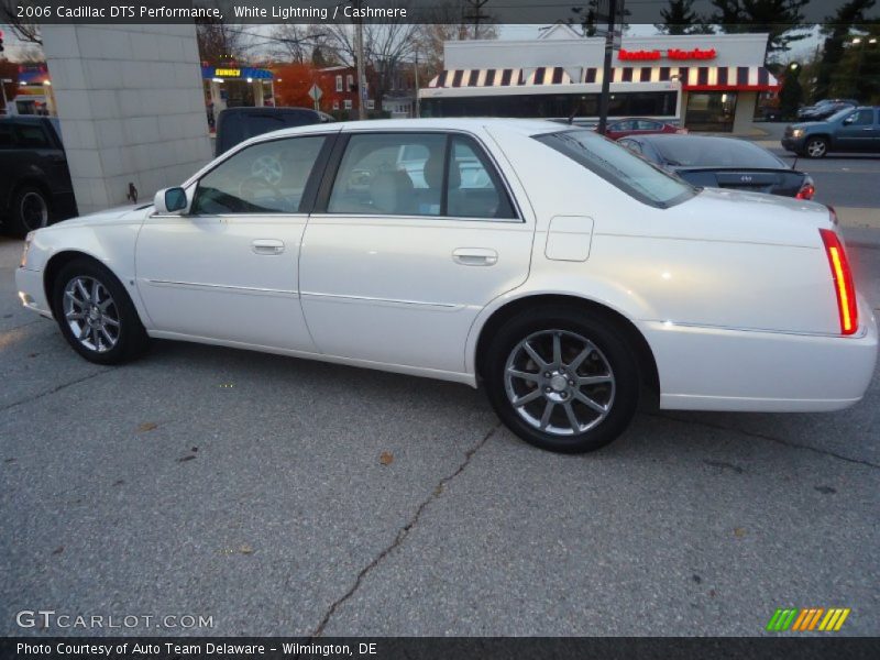 White Lightning / Cashmere 2006 Cadillac DTS Performance