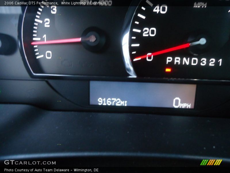 White Lightning / Cashmere 2006 Cadillac DTS Performance