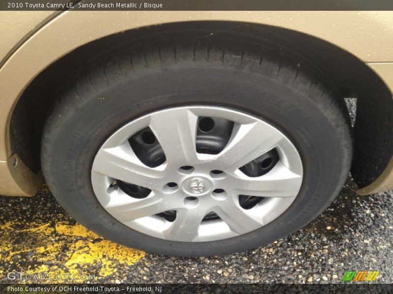 Sandy Beach Metallic / Bisque 2010 Toyota Camry LE