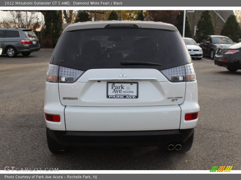 Diamond White Pearl / Black 2012 Mitsubishi Outlander GT S AWD