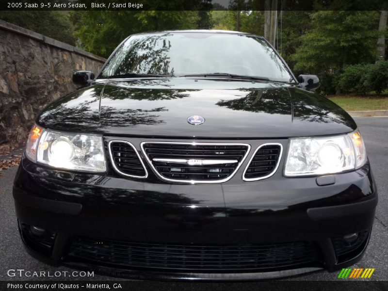 Black / Sand Beige 2005 Saab 9-5 Aero Sedan