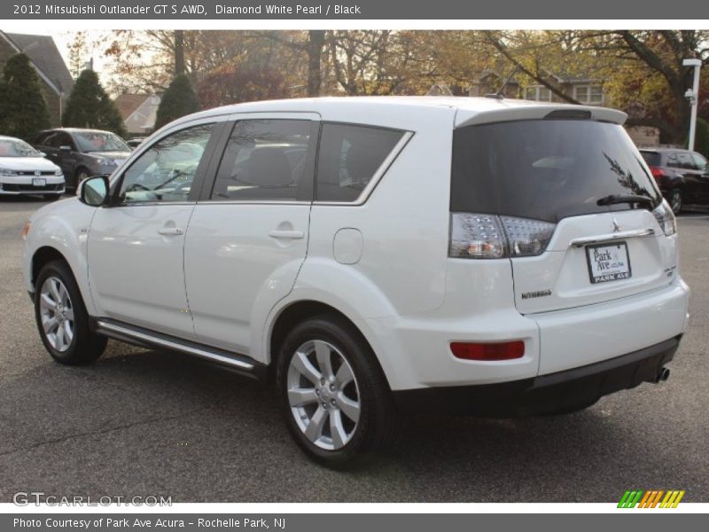 Diamond White Pearl / Black 2012 Mitsubishi Outlander GT S AWD