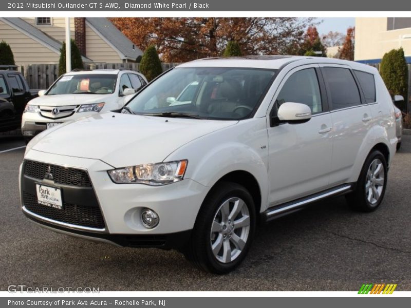 Front 3/4 View of 2012 Outlander GT S AWD
