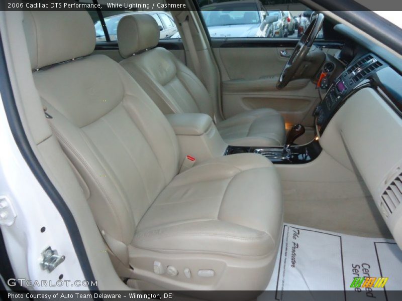 White Lightning / Cashmere 2006 Cadillac DTS Performance