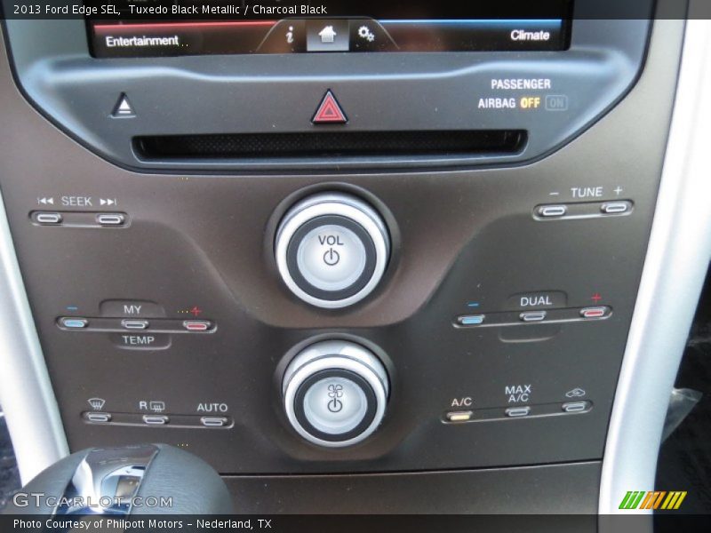 Tuxedo Black Metallic / Charcoal Black 2013 Ford Edge SEL