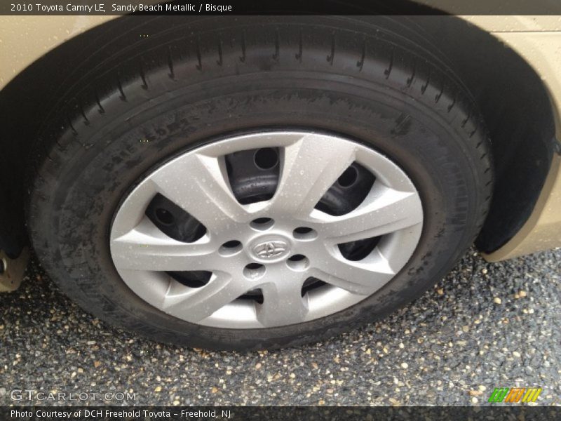 Sandy Beach Metallic / Bisque 2010 Toyota Camry LE