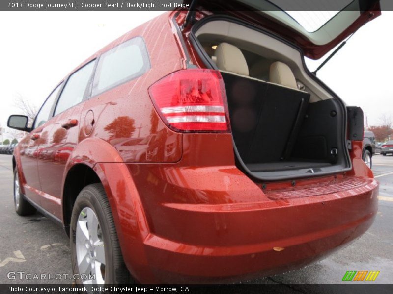 Copper Pearl / Black/Light Frost Beige 2013 Dodge Journey SE