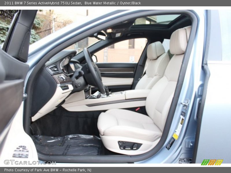 Front Seat of 2011 7 Series ActiveHybrid 750Li Sedan