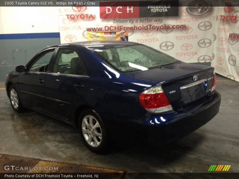 Indigo Ink Pearl / Gray 2005 Toyota Camry XLE V6