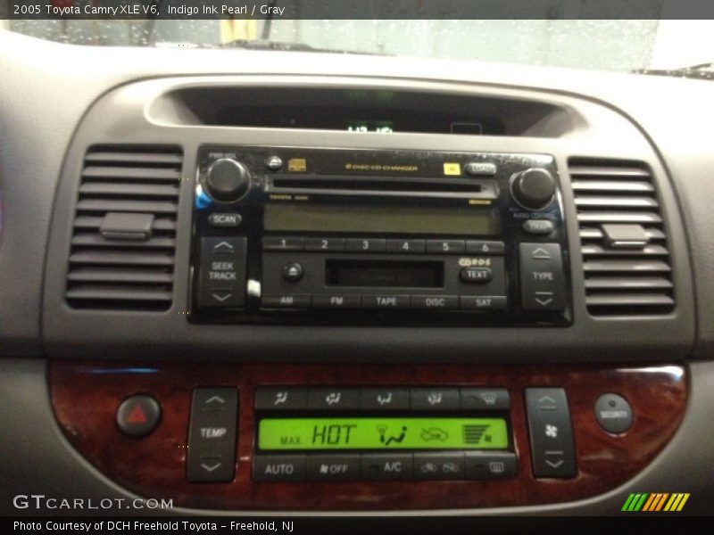Indigo Ink Pearl / Gray 2005 Toyota Camry XLE V6