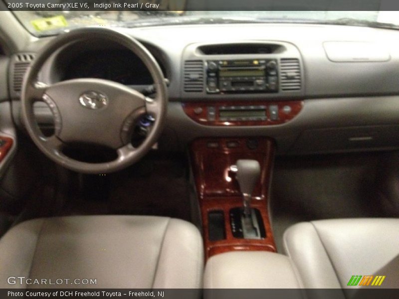 Indigo Ink Pearl / Gray 2005 Toyota Camry XLE V6