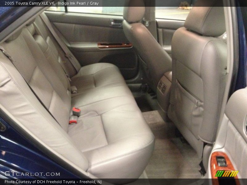 Indigo Ink Pearl / Gray 2005 Toyota Camry XLE V6
