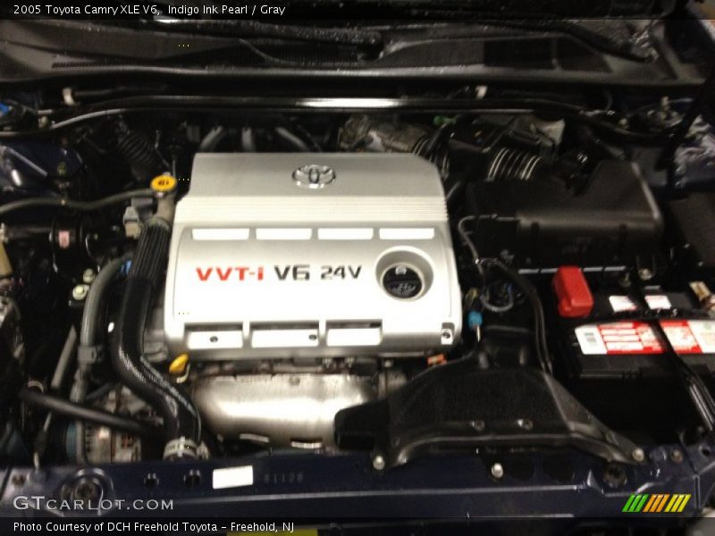 Indigo Ink Pearl / Gray 2005 Toyota Camry XLE V6