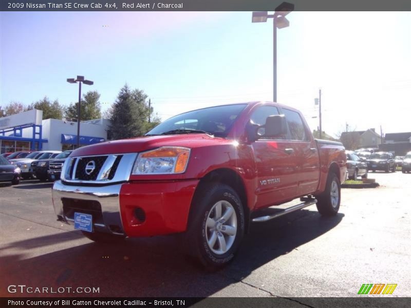 Red Alert / Charcoal 2009 Nissan Titan SE Crew Cab 4x4