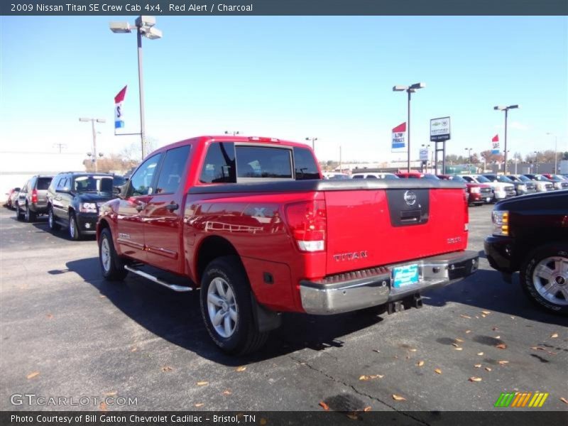Red Alert / Charcoal 2009 Nissan Titan SE Crew Cab 4x4