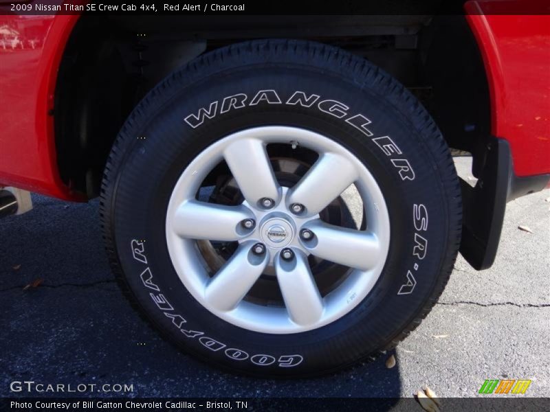 Red Alert / Charcoal 2009 Nissan Titan SE Crew Cab 4x4