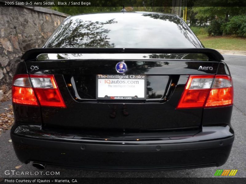 Black / Sand Beige 2005 Saab 9-5 Aero Sedan