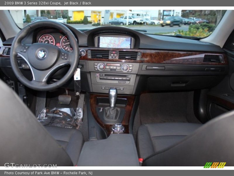 Jet Black / Black 2009 BMW 3 Series 328xi Coupe