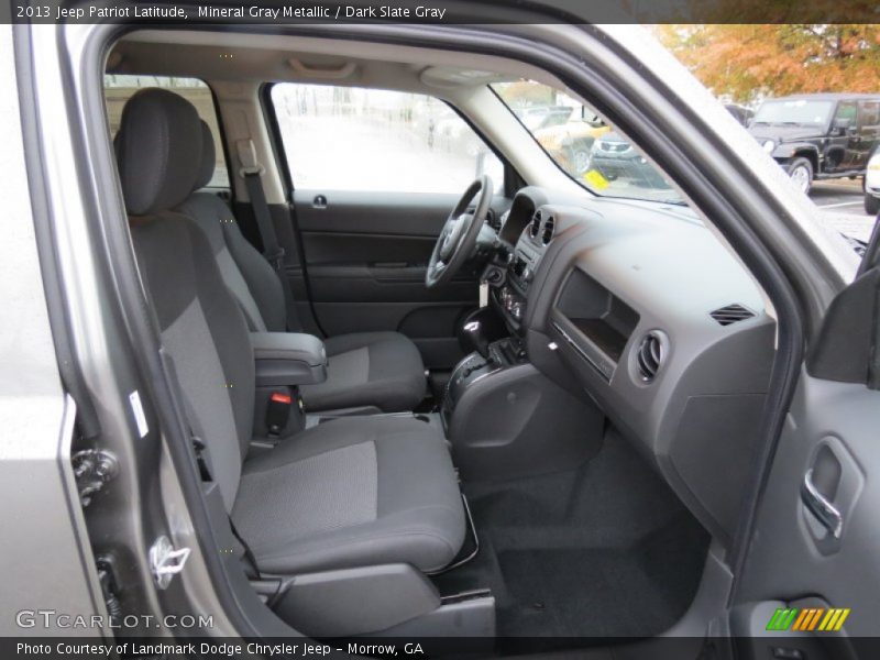  2013 Patriot Latitude Dark Slate Gray Interior