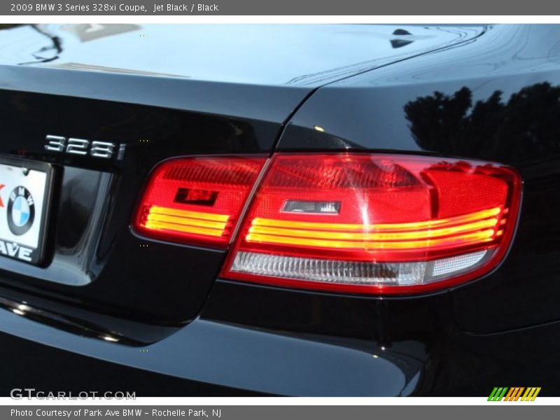 Jet Black / Black 2009 BMW 3 Series 328xi Coupe