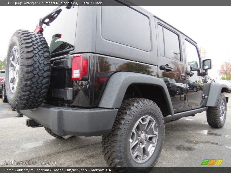 Black / Black 2013 Jeep Wrangler Unlimited Rubicon 4x4
