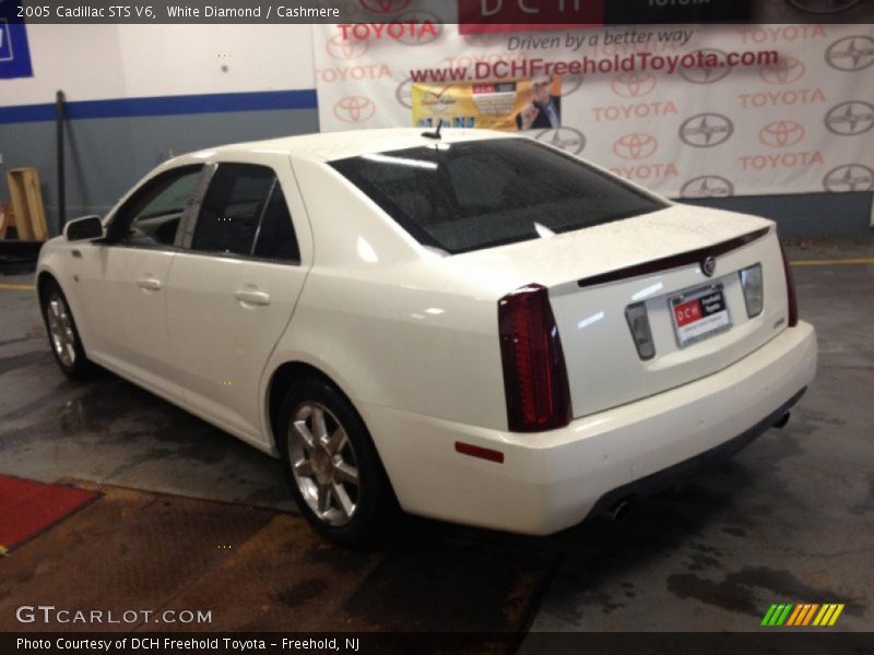 White Diamond / Cashmere 2005 Cadillac STS V6