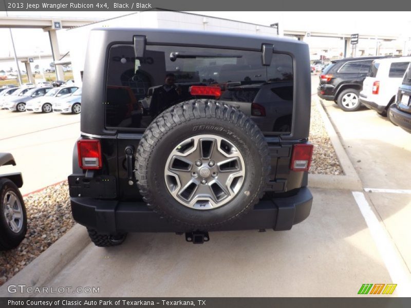 Black / Black 2013 Jeep Wrangler Rubicon 4x4