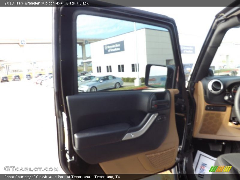 Black / Black 2013 Jeep Wrangler Rubicon 4x4