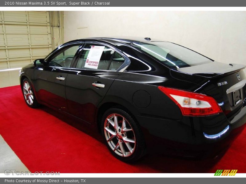 Super Black / Charcoal 2010 Nissan Maxima 3.5 SV Sport