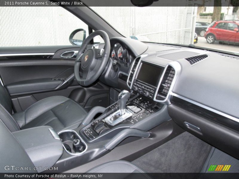 Sand White / Black 2011 Porsche Cayenne S