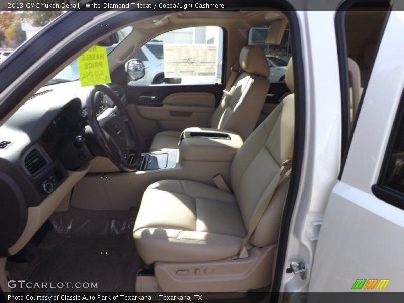 White Diamond Tricoat / Cocoa/Light Cashmere 2013 GMC Yukon Denali