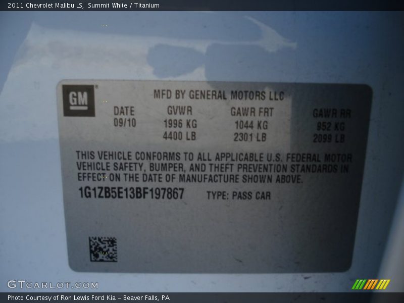 Summit White / Titanium 2011 Chevrolet Malibu LS
