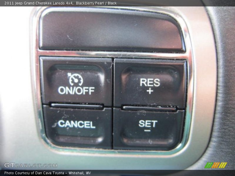 Blackberry Pearl / Black 2011 Jeep Grand Cherokee Laredo 4x4