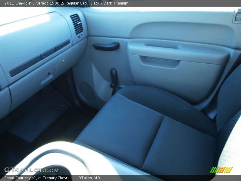 Black / Dark Titanium 2011 Chevrolet Silverado 1500 LS Regular Cab