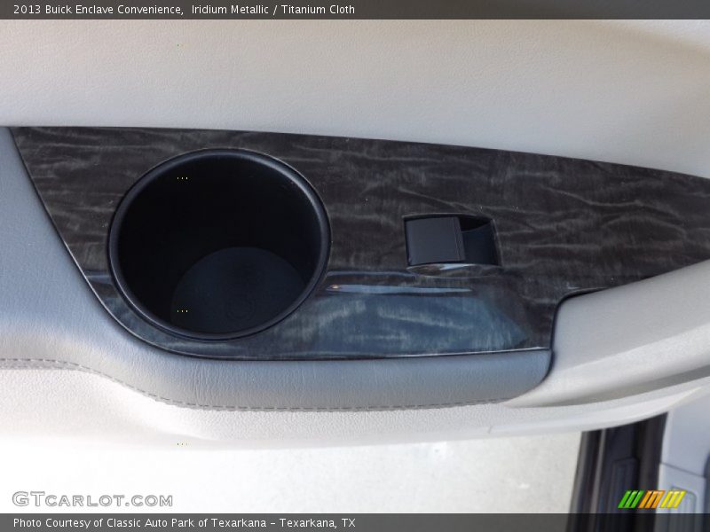 Iridium Metallic / Titanium Cloth 2013 Buick Enclave Convenience