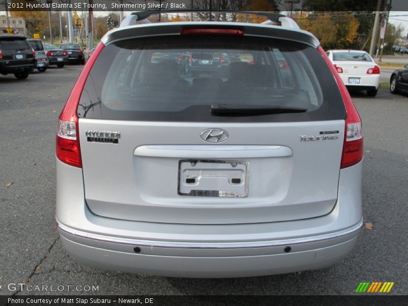 Shimmering Silver / Black 2012 Hyundai Elantra SE Touring